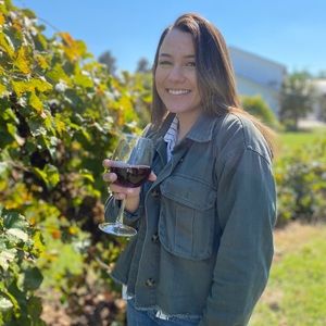 Meet your Posher, Daniela